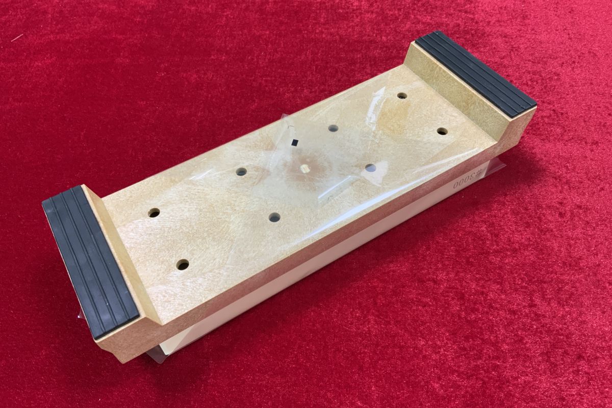 ������ ��������� ������ #3000 �� ��������� Suehiro SH/3000-1, ������